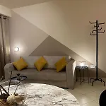 Delijorgji Sunrise Apartment